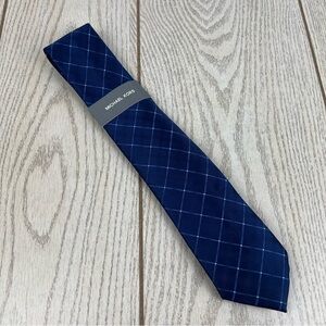 632 - Michael Kors Thanet Grid Tie Navy 410 2MKC23-5021 Silk Blend $69.50